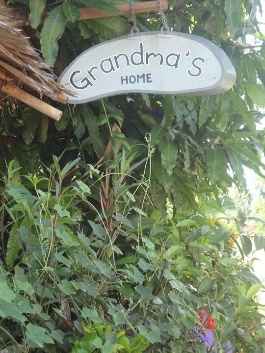 Grandma'S Home Sangkhlaburi Экстерьер фото