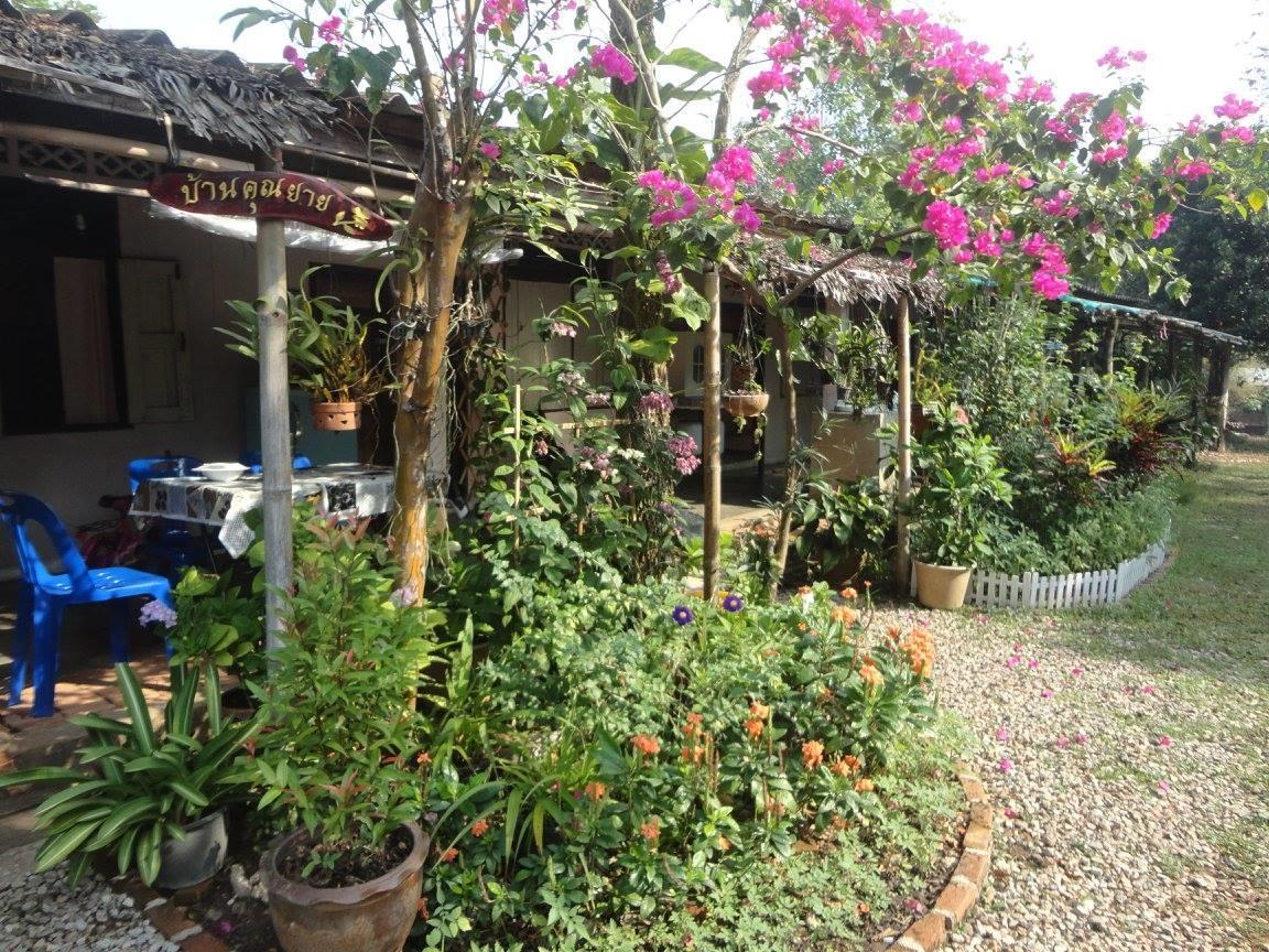 Grandma'S Home Sangkhlaburi Экстерьер фото